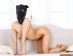 Naked Pet Girl in Doggy Style with Dog Mask on Webcamdolls