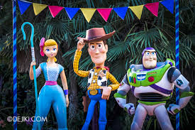 toy story adventures at gardens by the