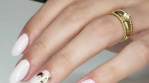 best nail salons in alexandra headland