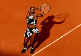Bio, videos, images, instagram photos, si swim photos and articles for serena williams. Serena Williams Did You Know She S So Strong On Sand Tennisnet Com