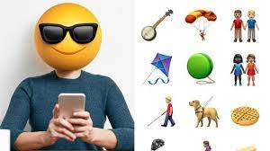 You and a bunch of your friends remember something happening one way only to discover that, inexplicably, you're all wrong. People Are Convinced A Robber Emoji Exists But Experts Explain The Truth Mirror Online
