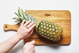 how to cut a pineapple like a pro bon