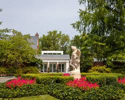 visiting hillwood estate museum and