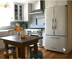 Buy kitchen appliances with click & collect. Trendspotting White Appliances And How To Style Them