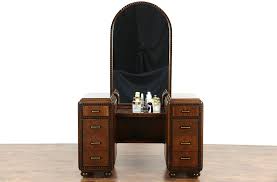 vanity or dressing table 1935 vine