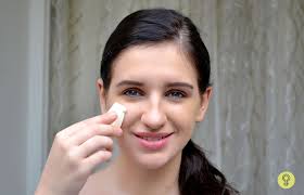 how to apply cream foundation on face