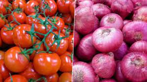 High Prices of Onion and Tomato: प्याज, टमाटर की ऊंची कीमतों से नवंबर में  बढ़ी आपकी थाली की कीमत | ?? LatestLY हिन्दी