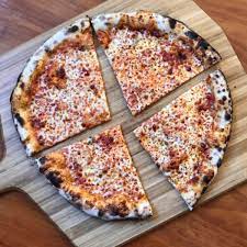 thin crispy pizza in the ooni koda 16