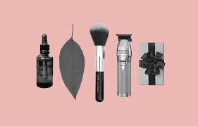 freelance makeup artist kit essentials