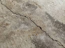repair s in concrete floor in