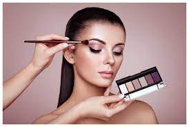 eye makeup tips to flatter your eye shape