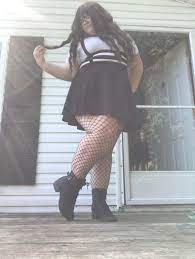 selfie Sunday] got the fishnets and skirt off of amazon, I'm in love with  the aesthetic tbh : rPlusSize
