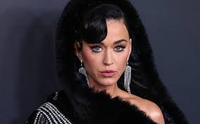 katy perry looks posh as ever in