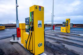 gas stations in iceland what to know