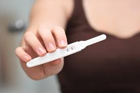 Ein schwangerschaftstest, oder kurz sst, kann sicherheit verschaffen, wenn anzeichen vermuten lassen, dass du schwanger bist. Wann Kann Und Sollte Man Fruhestens Einen Schwangerschaftstest Machen