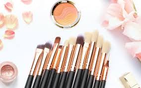 10 best makeup brushes on amazon for an