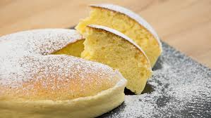 No bake, besonders im sommer lecker erfrischend! Japanischer Kasekuchen Rezept Fur Fluffigen Frischkase Kuchen Bayern 1 Radio Br De