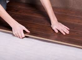 damaged laminate flooring planks how