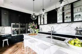 20 black kitchens that will change your