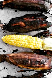 grill corn on the cob with the husks