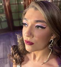 meet dilia diaz makeup artist
