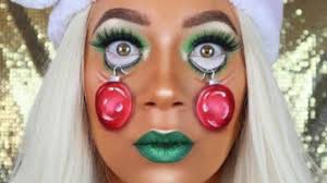 most creative christmas makeup looks