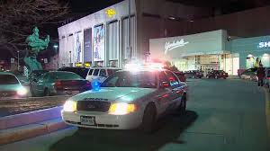 3401 dufferin st north york, on m6a 2t9. Toronto Police Believe Multiple Firearms Used In Fatal Yorkdale Shooting Ctv News