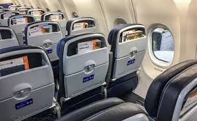 The first class cabin amenities onboard a united flight offers a long list of benefits. United Airlines 737 800 Economy Class Los Angeles To San Diego Sanspotter