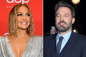 Ben affleck and jennifer lopez were at the big sky resort in montana, super close to yellowstone j lo and ben affleck may have crossed the friendzone, because we found out they were hanging. Msovo7l7erxlpm