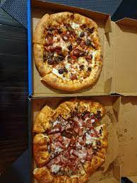 So could you please let me know the 3 sizes in cm and inches. Lord Vulpes On Twitter A Dominos Pizza Call A 10 Inch Pizza A Large For The Price I Paid This Shit Is Fucking Ridiculous
