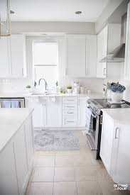 Blue also is a great accentuator of texture of tiles, cabinets, or countertops, and can be adapted to a variety of different lighting conditions Summer Kitchen Decor Ideas Summer Home Tours Setting For Four