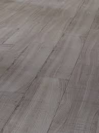 wood effect luxury vinyl flooring