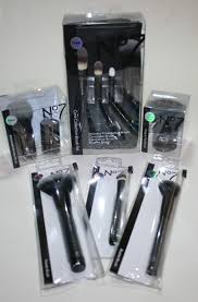 relaunched boots no7 cosmetic brushes