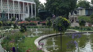 visit tivoli gardens find hotels and