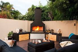 5 Outdoor Fireplaces To Inspire Your