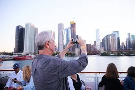 Chicago Architecture Foundation Center River Cruise Aboard Chicagos First Lady