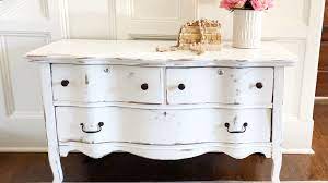 how to distress painted furniture for
