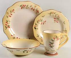 Tuscan Retreat 4 Piece Place Setting By