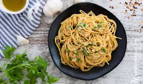 garlic and olive oil aglio e olio