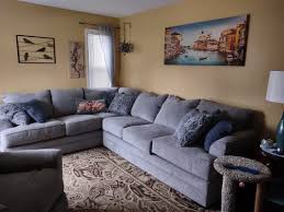 broyhill naples living room sectional