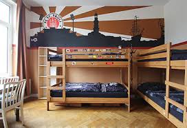 Kinderbett mit rutsche etagenbett pauli buche vollholz. Jollydayinn Hostel St Pauli Hamburg