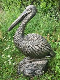 Pelican Garden Home Ornament Statue