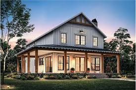 Modern Farmhouse Home Plan 4 Bedrms