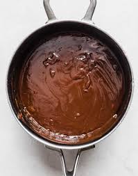 old fashioned hot fudge sauce with