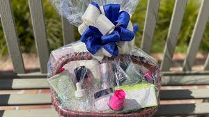mary kay gift basket cmafgala21 bid