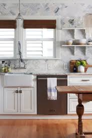 white paint color for kitchens