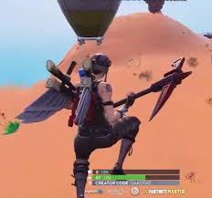As of right now i just answer messages i don't have a website yet. Really Nice Combo Dakotaz Uses Renegade Raider Bladed Wings Crimson Axe Fortnitefashion