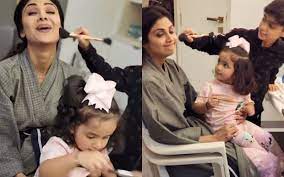 kids viaan samisha doing her makeup