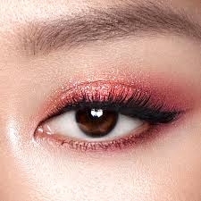 how to apply red eyeshadow charlotte