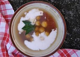 Fimela.com, jakarta bagaimana cara membuat bubur sumsum agar tidak menggumpal? Resep Lezat Bubur Jenang Candil Biji Salak Ubi Madu